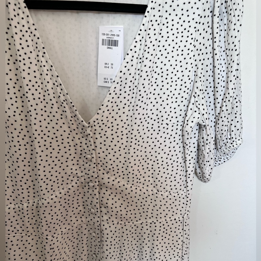 NWT ABERCROMBIE SHORT POLKADOT DRESS - Picture 4 of 11